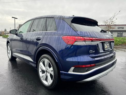 Used 2023 Audi Q4 e-tron Premium Plus image 7