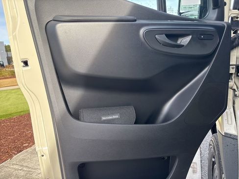 New 2026 Mercedes-Benz Sprinter 2500 image 37