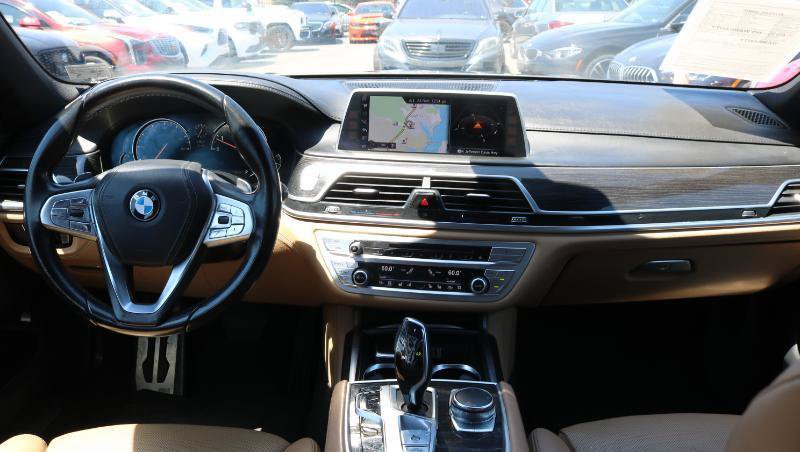 Used 2016 BMW 740i RWD image 22