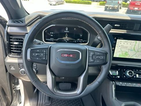 Used 2024 GMC Sierra 2500 AT4 w/ AT4 Premium Plus Package AWD/4WD image 19