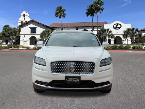 Used 2022 Lincoln Nautilus Reserve FWD image 6