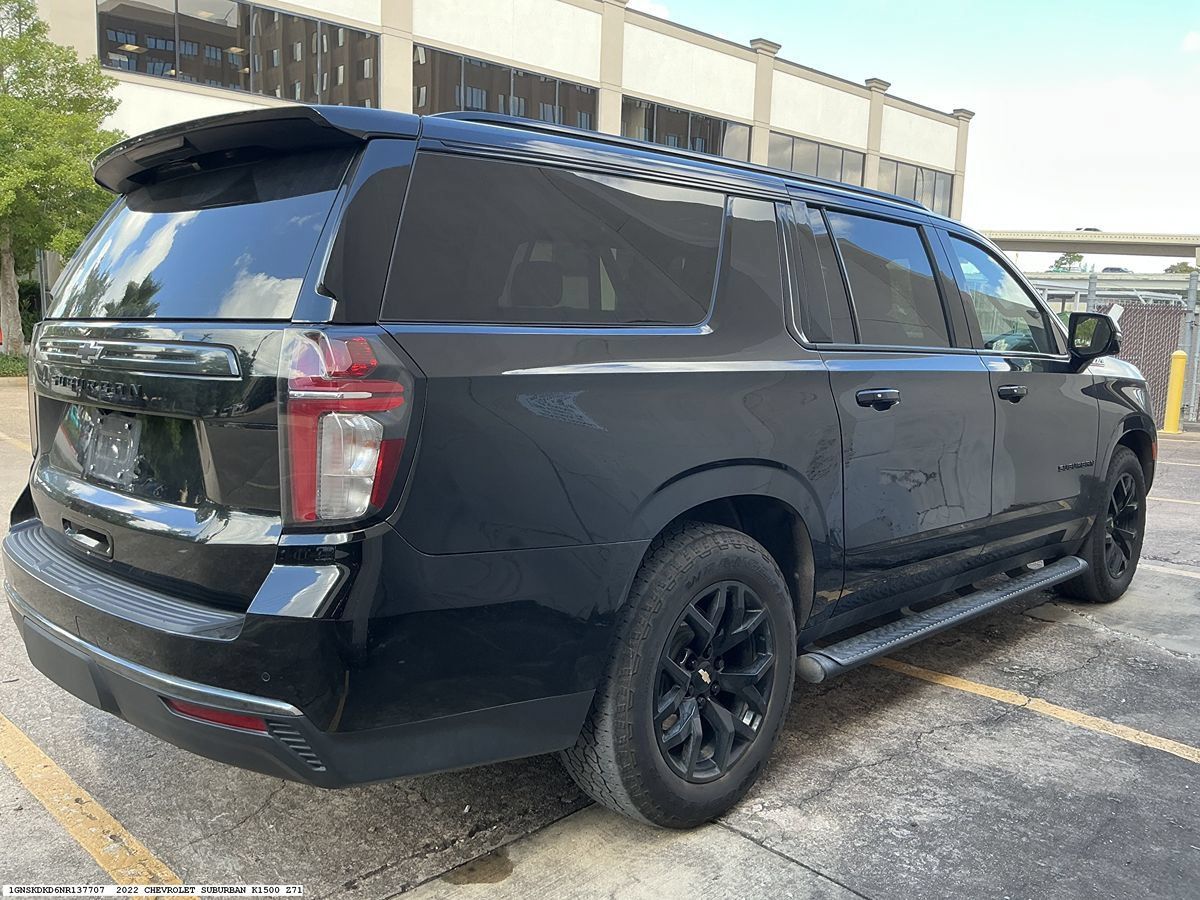 Used 2022 Chevrolet Suburban Z71 w/ Off-Road Capability Package AWD/4WD image 6
