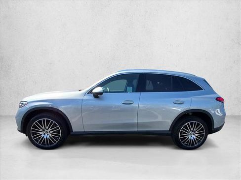 Certified 2026 Mercedes-Benz GLC 300 image 8