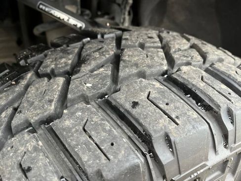 Certified 2021 Chevrolet Silverado 1500 LT Trail Boss w/ Convenience Package II image 23