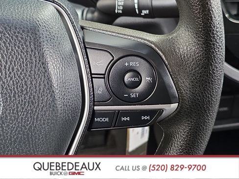 Used 2021 Toyota Camry LE FWD image 13