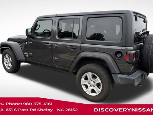 Used 2019 Jeep Wrangler Unlimited Sport S AWD/4WD image 4