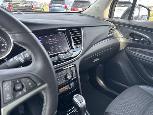 Certified 2022 Buick Encore Preferred w/ Safety Package FWD image 23