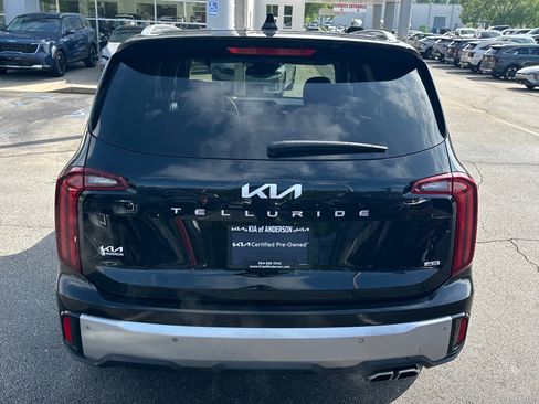 Certified 2023 Kia Telluride S w/ S Sunroof Package AWD/4WD image 4