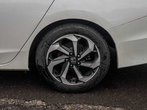 Used 2016 Honda Accord EX-L image 10
