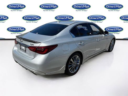Used 2019 INFINITI Q50 Luxe w/ Essential Package (3.0T Luxe) image 7
