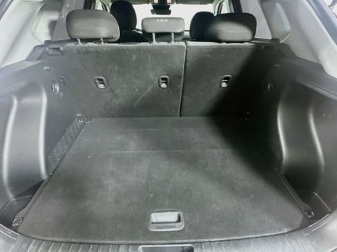 Used 2025 Hyundai Kona SEL FWD image 27