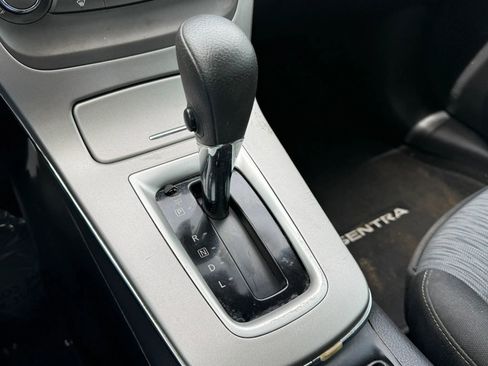 Used 2014 Nissan Sentra SV FWD image 26