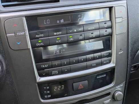 Used 2012 Lexus IS 250C w/ Luxury Pkg image 12