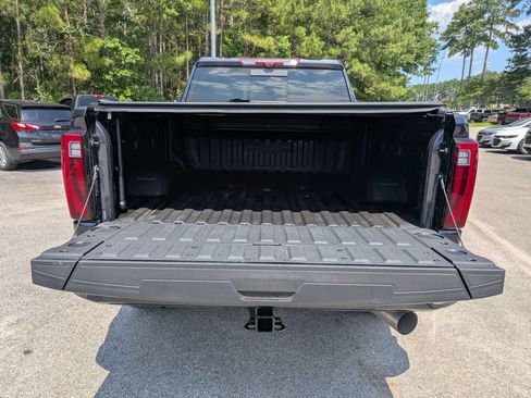 Used 2025 GMC Sierra 2500 Denali w/ Technology Package AWD/4WD image 13