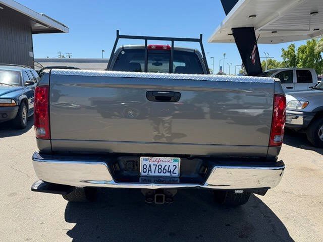 Used 2006 Dodge Ram 2500 Truck SLT w/ Quad Cab Big Horn Value Group AWD/4WD image 5