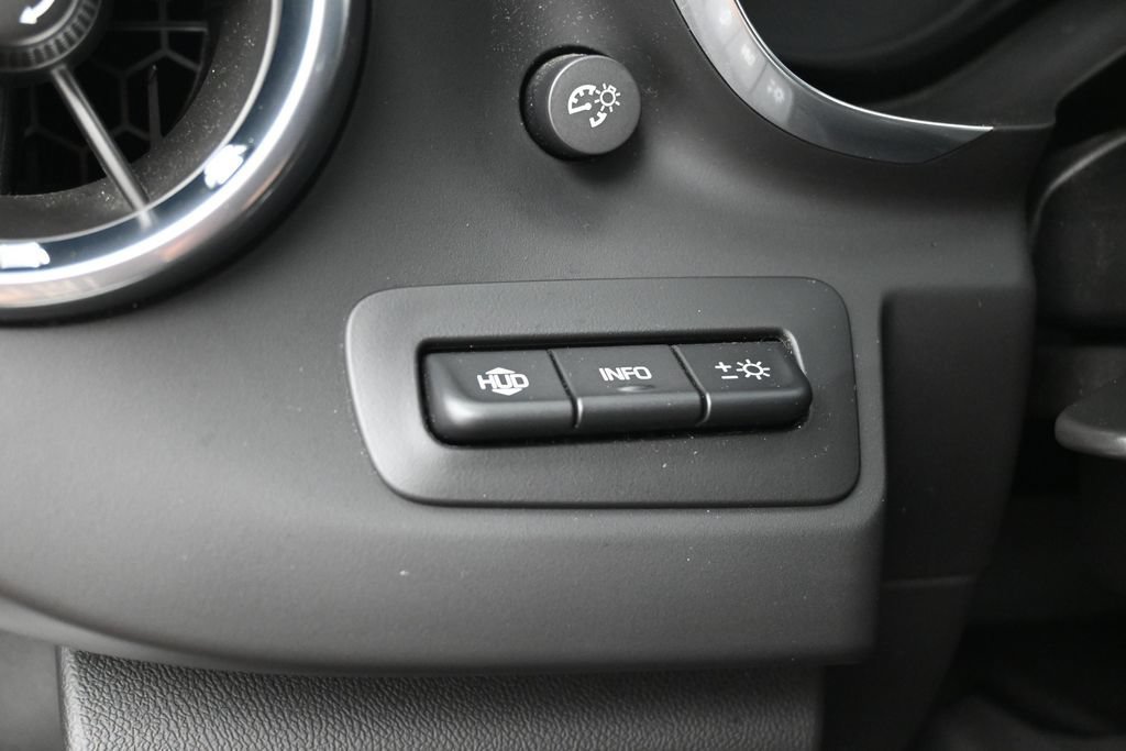 Used 2020 Chevrolet Camaro SS RWD image 12