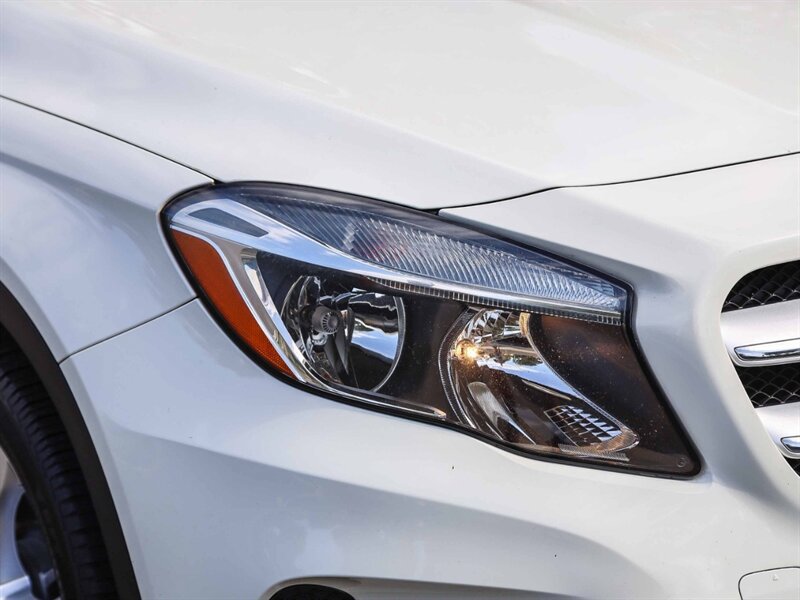 Used 2016 Mercedes-Benz GLA 250 4MATIC image 10
