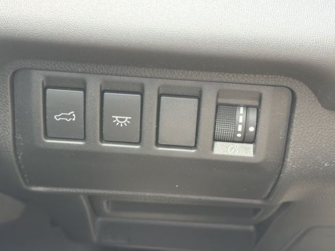 Certified 2025 Subaru Ascent Bronze Edition AWD/4WD image 26