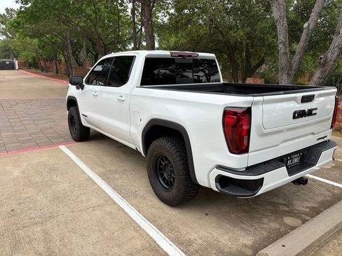 Used 2023 GMC Sierra 1500 AT4X image 13