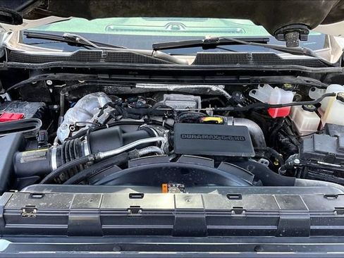 Used 2023 Chevrolet Silverado 2500 LT w/ Convenience Package AWD/4WD image 31