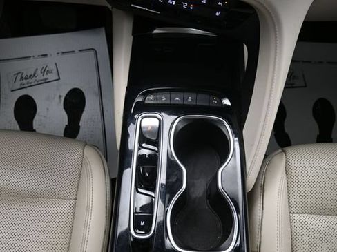 Used 2021 Buick Envision Essence AWD/4WD image 20