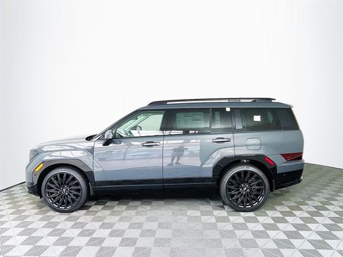 Used 2024 Hyundai Santa Fe Calligraphy AWD/4WD image 3
