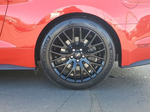 Used 2019 Ford Mustang GT Premium w/ GT Performance Package image 5