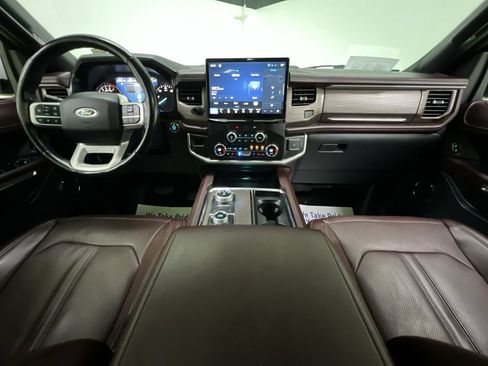 Used 2022 Ford Expedition Max Limited AWD/4WD image 18
