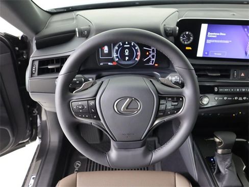New 2025 Lexus ES 350 w/ Premium Package image 20