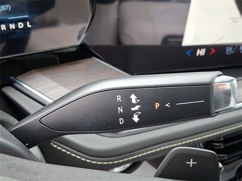 New 2026 Chevrolet Suburban Premier w/ Sun And Tow Package image 12