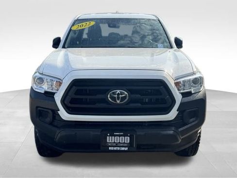 Used 2022 Toyota Tacoma SR image 2