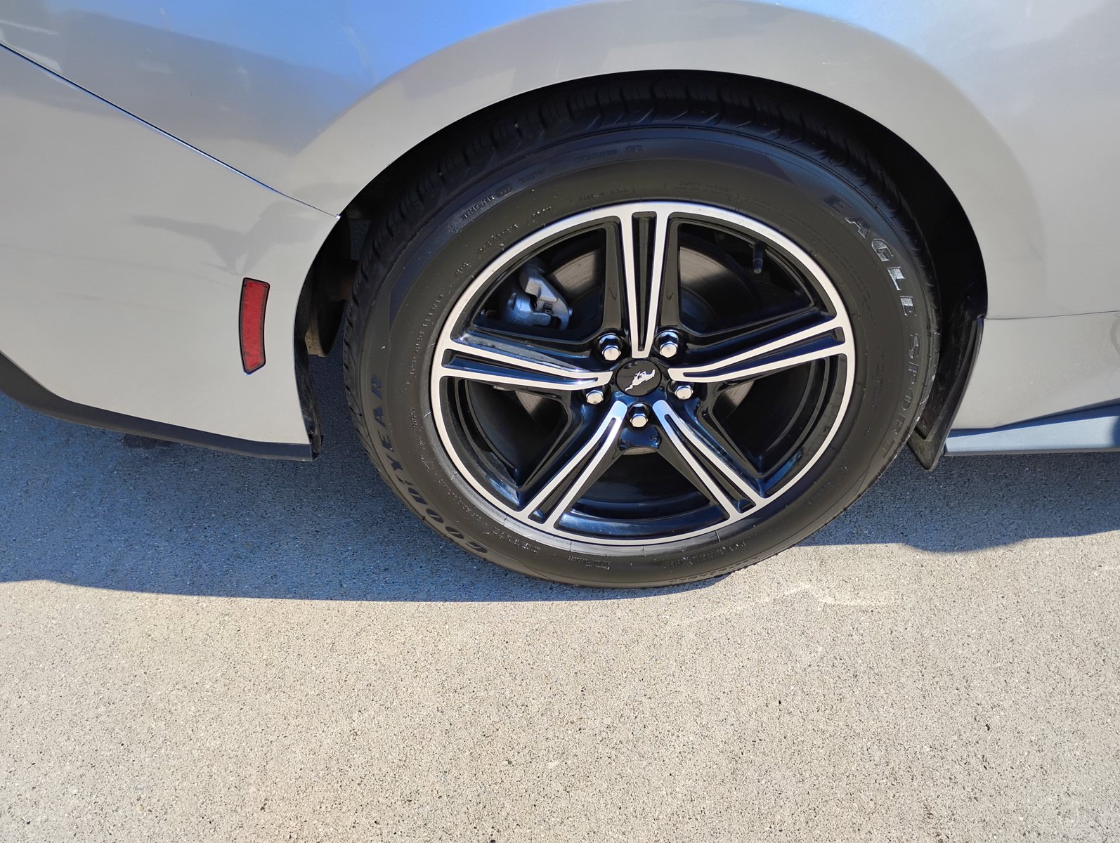 Used 2024 Ford Mustang Premium RWD image 28