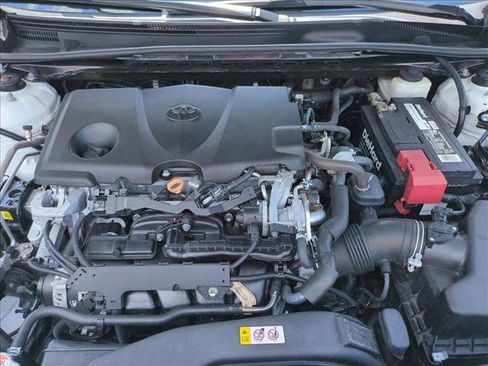 Used 2019 Toyota Camry XSE FWD image 23