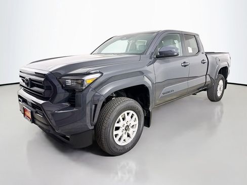 New 2026 Toyota Tacoma SR5 AWD/4WD image 3