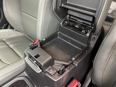 New 2026 Jeep Gladiator Mojave image 19