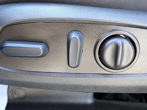Used 2022 Chevrolet Equinox LT AWD/4WD image 13