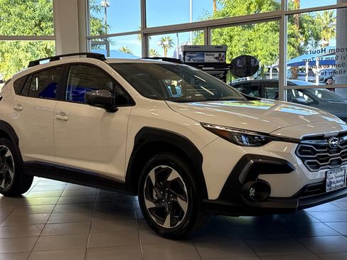 New 2026 Subaru Crosstrek 2.5i Limited w/ Crosstrek Mirror Package image 7