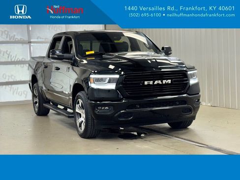 Used 2023 RAM 1500 Laramie AWD/4WD image 1