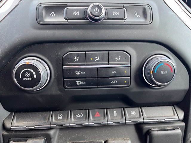 Used 2024 Chevrolet Silverado 2500 Custom w/ Custom Convenience Package AWD/4WD image 7