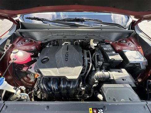 Used 2025 Kia Sorento LX image 26