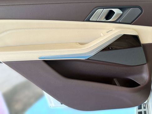 Used 2019 BMW X7 xDrive40i image 27