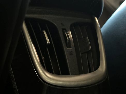 Used 2015 Buick LaCrosse Leather FWD image 15