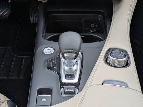 Used 2019 INFINITI QX50 Essential w/ Premium Heat Package image 15