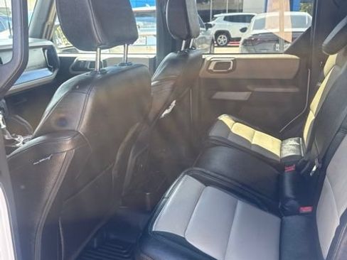 Used 2022 Ford Bronco Wildtrak AWD/4WD image 2
