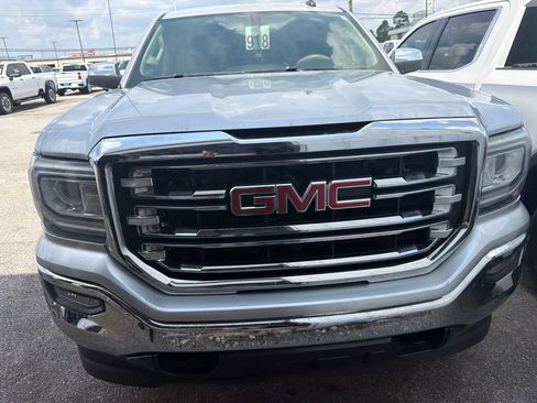Used 2018 GMC Sierra 1500 SLT w/ SLT Premium Package AWD/4WD image 1