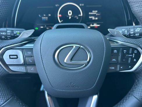 New 2026 Lexus TX 500h AWD image 20