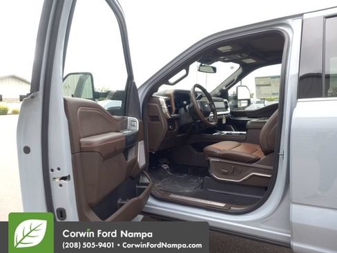 New 2026 Ford F250 King Ranch w/ Chrome Package AWD/4WD image 9