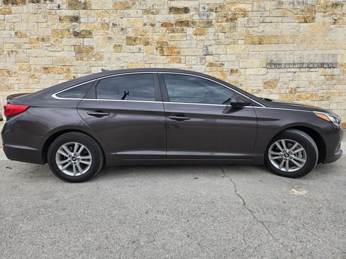 Used 2016 Hyundai Sonata SE image 17