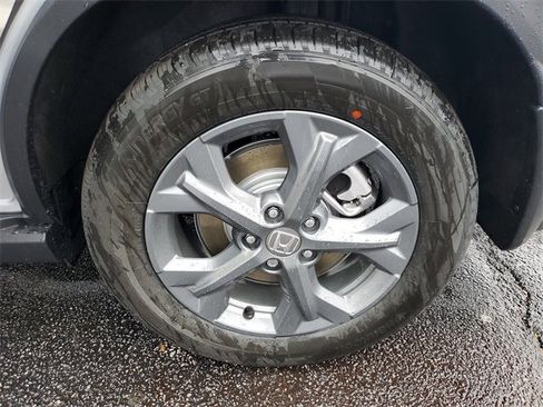 New 2026 Honda HR-V LX image 7