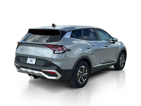 Used 2024 Kia Sportage LX FWD image 8